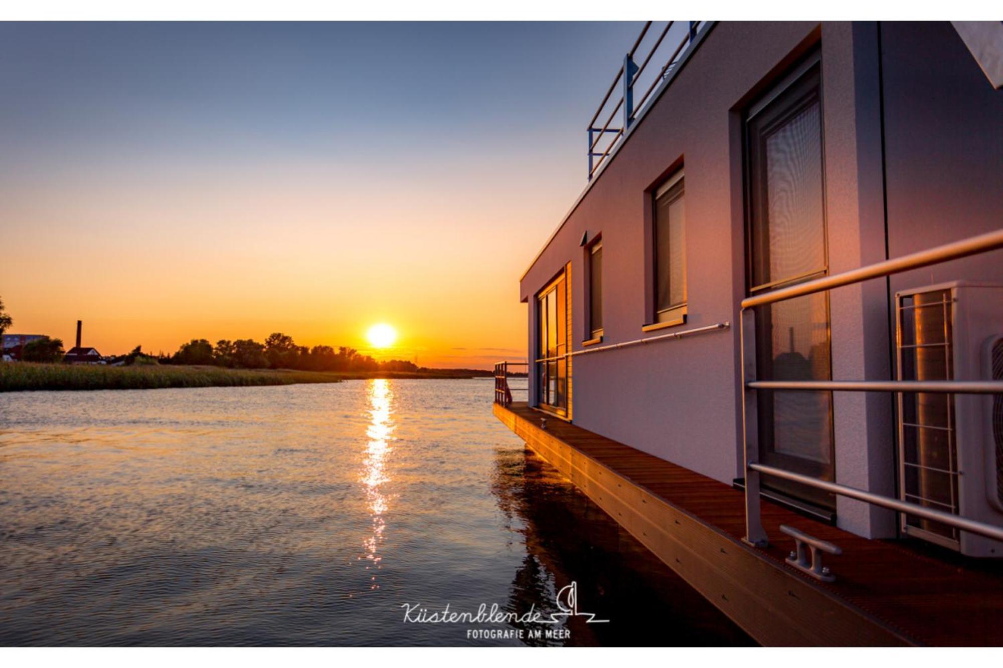 Ostsee Hausboot - Kranichnest Lp1 Ribnitz-Damgarten Ngoại thất bức ảnh